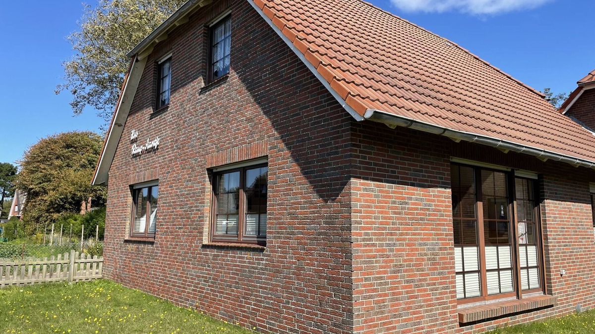 Borkum Apartment | Ruhepol am Meer: Gemütliche Ferienwohnung in Grüner Umgebung