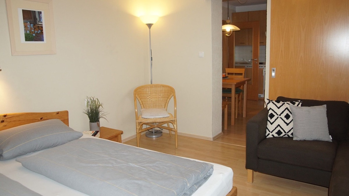 Buchelberg Apartment | Ruhige Ferienwohnung (48qm) mit Hochterrasse