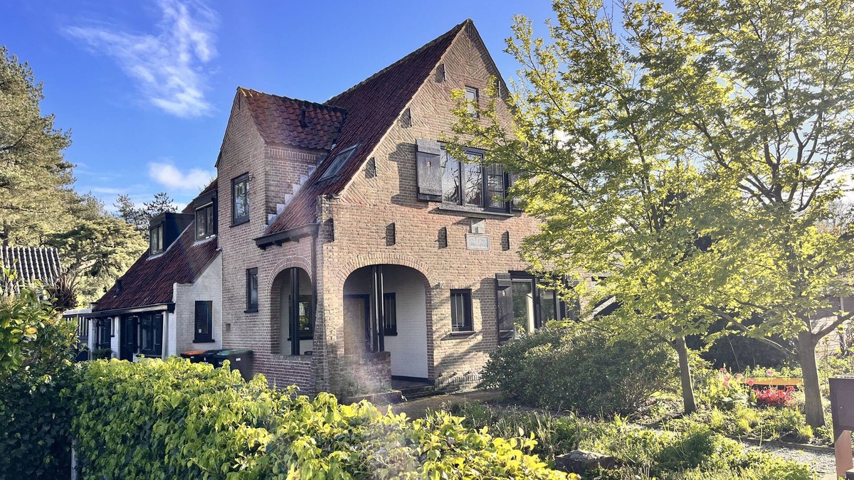 Schoorldam Villa | Ruime Villa met Grote Tuin aan de Voet van de Schoorlse Duinen