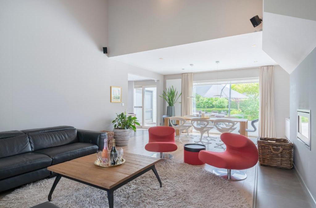 Kuringen House | Ruime woning met grote omheinde tuin