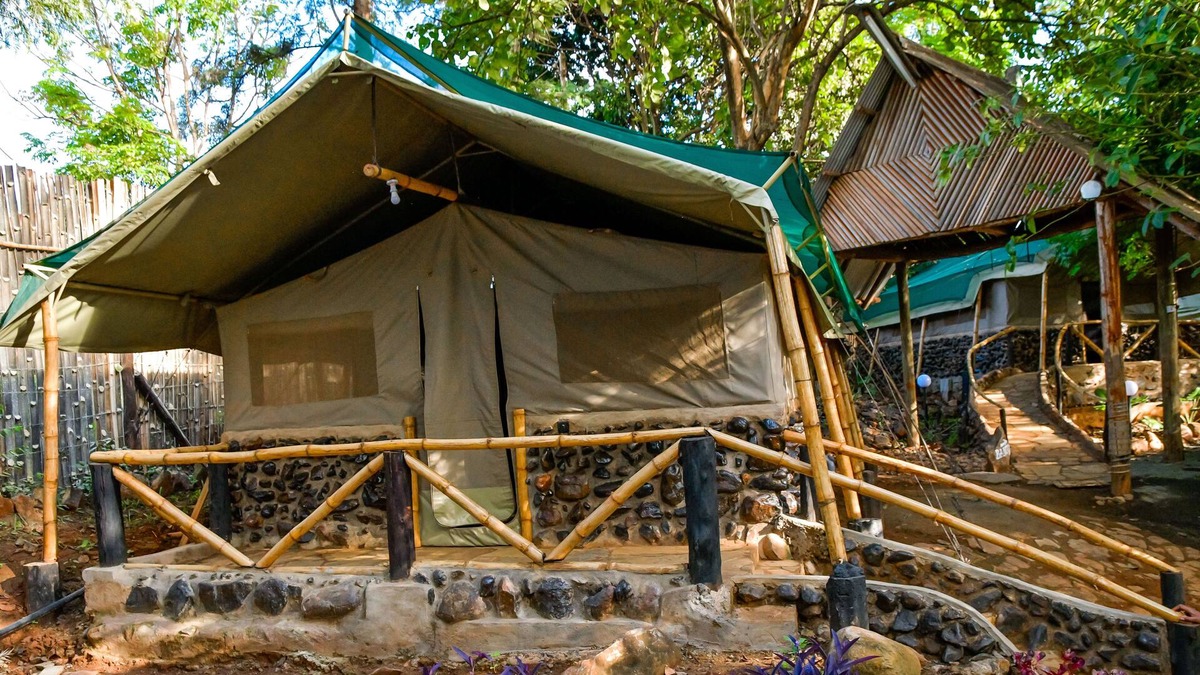 Kutus RV Rental | Rukenya Islands - Campsite