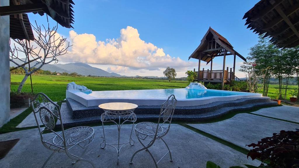 Kampung Lubok Setol Villa | Rumah Bendang Langkawi Villa Pool