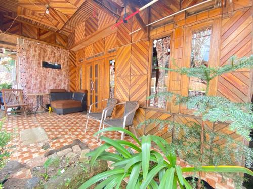 Rancabali House | Rumah Kayu Tanjakan