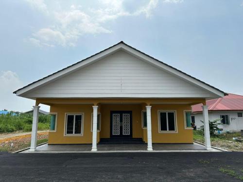 Klang District House | Rumah Menara Malay Homestay