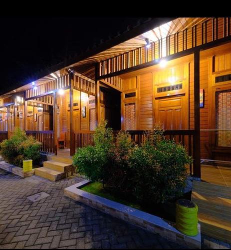 Sumberagung Cabin | Rumah Mertua Pulau Merah
