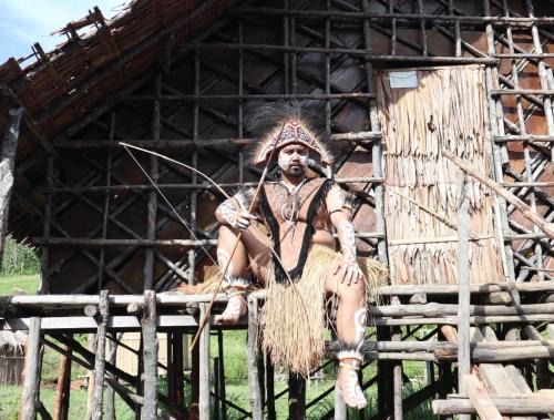 Sorong House | Rumsram homestay rumah etnik papua