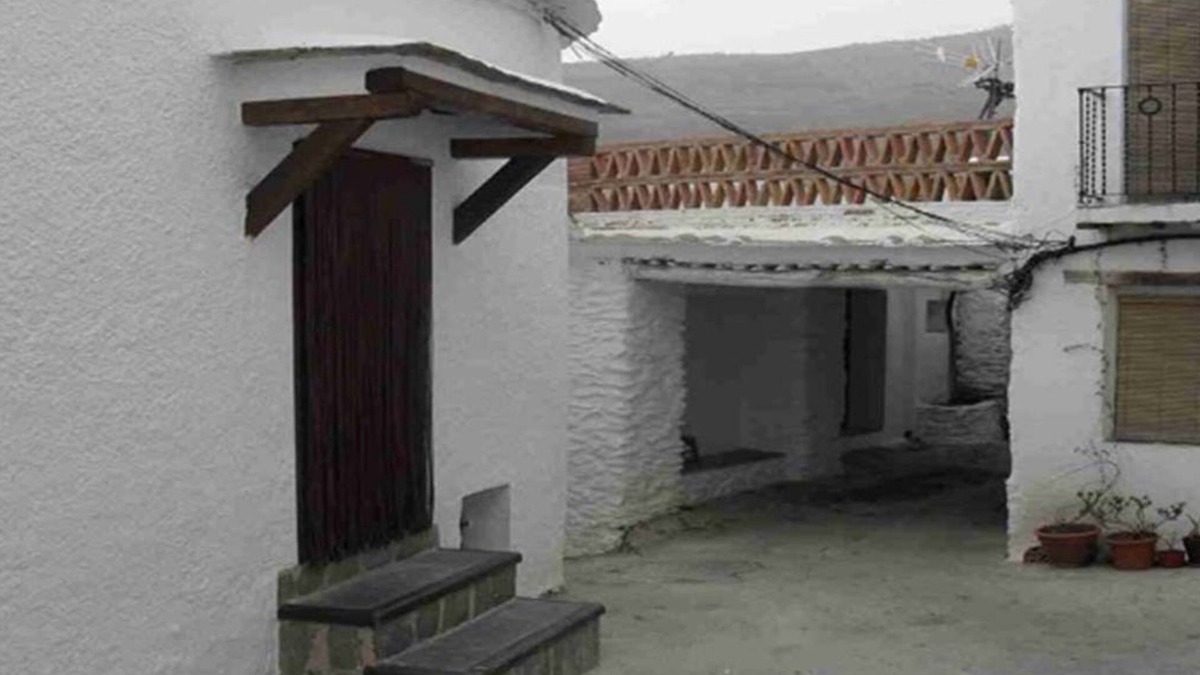 Bubion Cottage | Rural Accommodation El Romero for 5 people