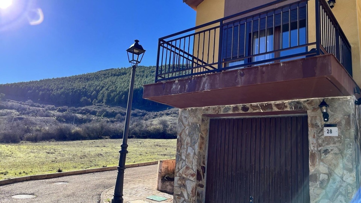 Tragacete Cottage | Rural accommodation in the middle of the mountains next to hiking trails