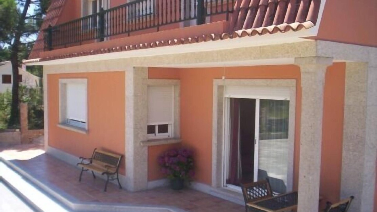 Balea Apartment | Rural apartment A Gandara for 5 people WEEKEND SANTA