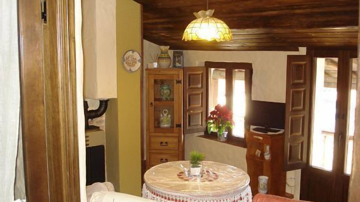 Mogarraz Apartment | Rural apartment Azahar for 4 people