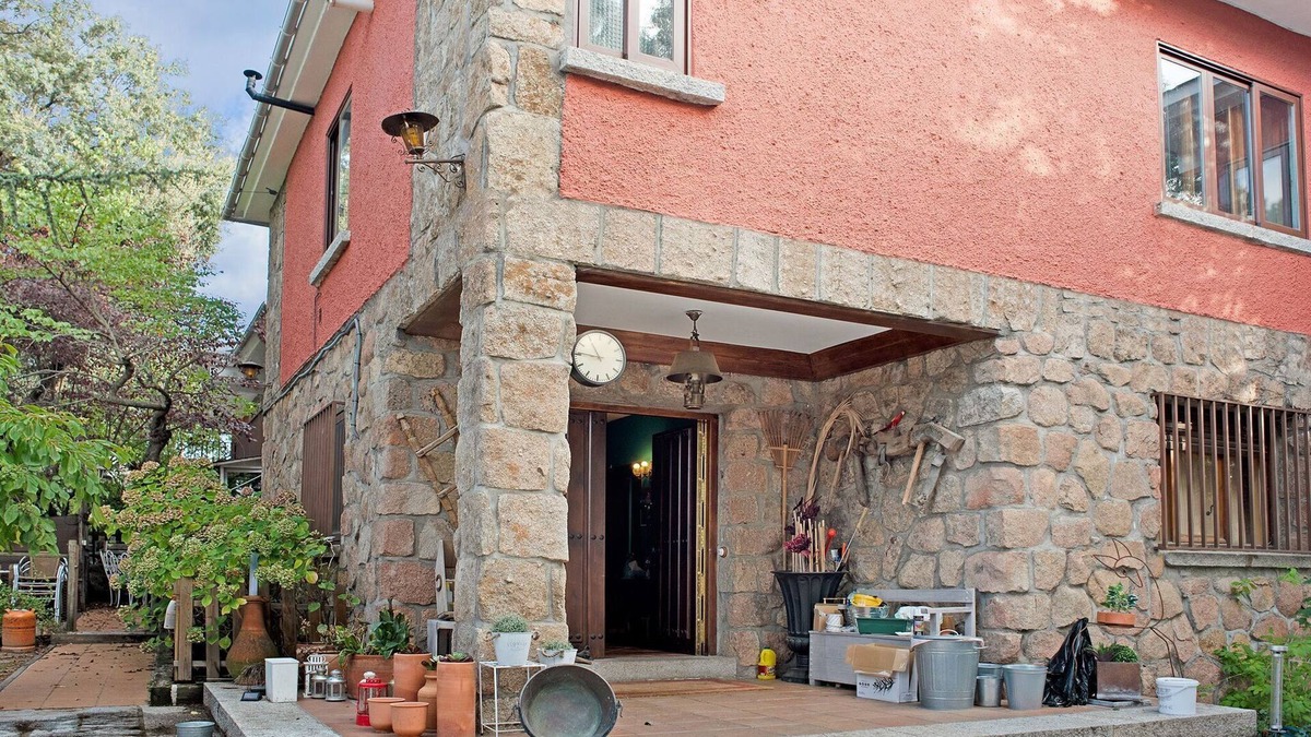 Galapagar Cottage | Rural apartment in Galapagar with bubble bath