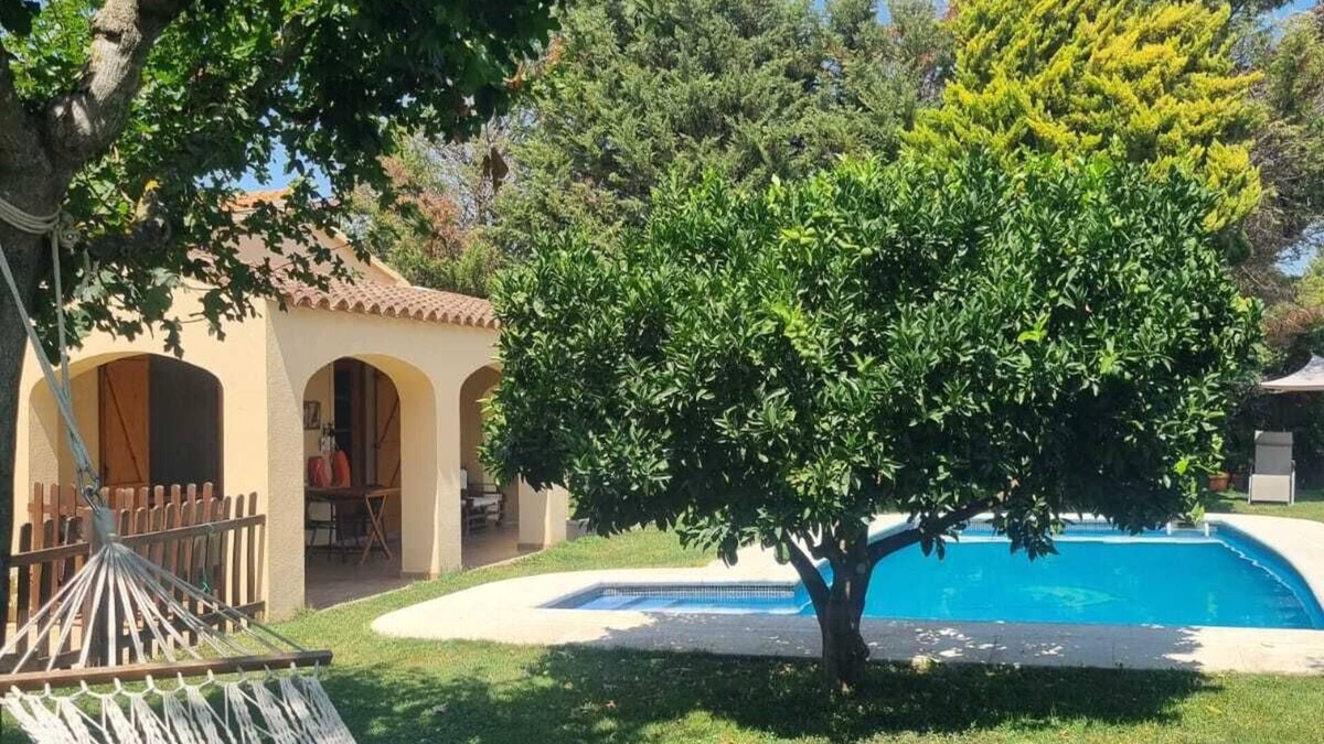 San Martin Sarroca Apartment | Rural appartment with private pool and garden