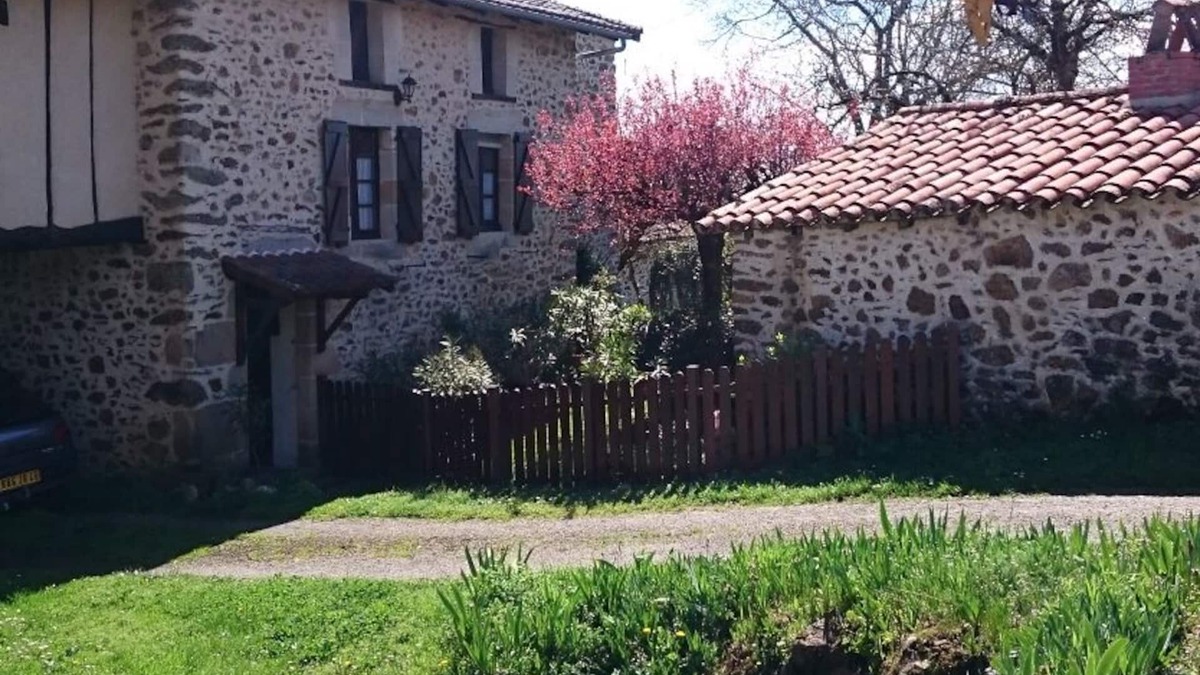 Bagnac-sur-Cele House | Rural cottage at the gates of Auvergne
