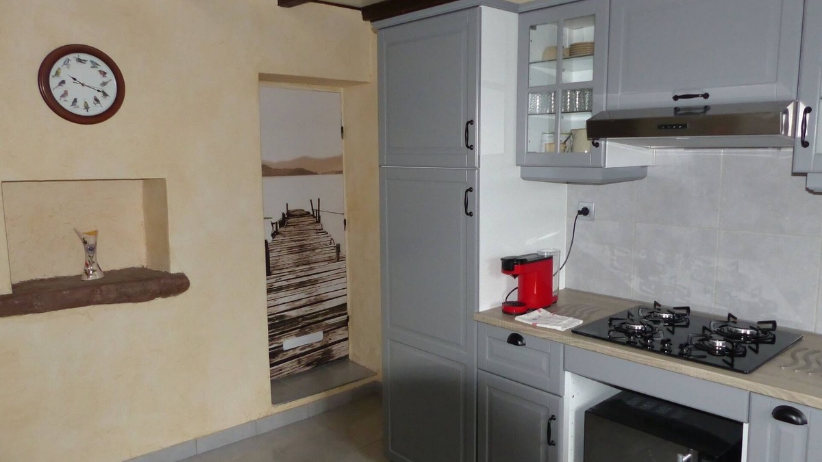 Saint-Bresson House | Rural cottage labeled ecological.