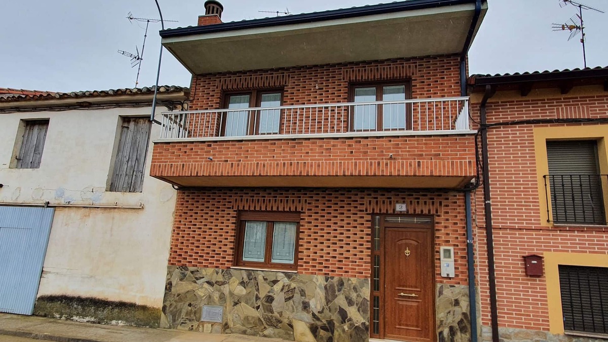 Gordoncillo Ski Chalet | RURAL ENVIRONMENT, land of fields and vineyards.GORDONCILLO