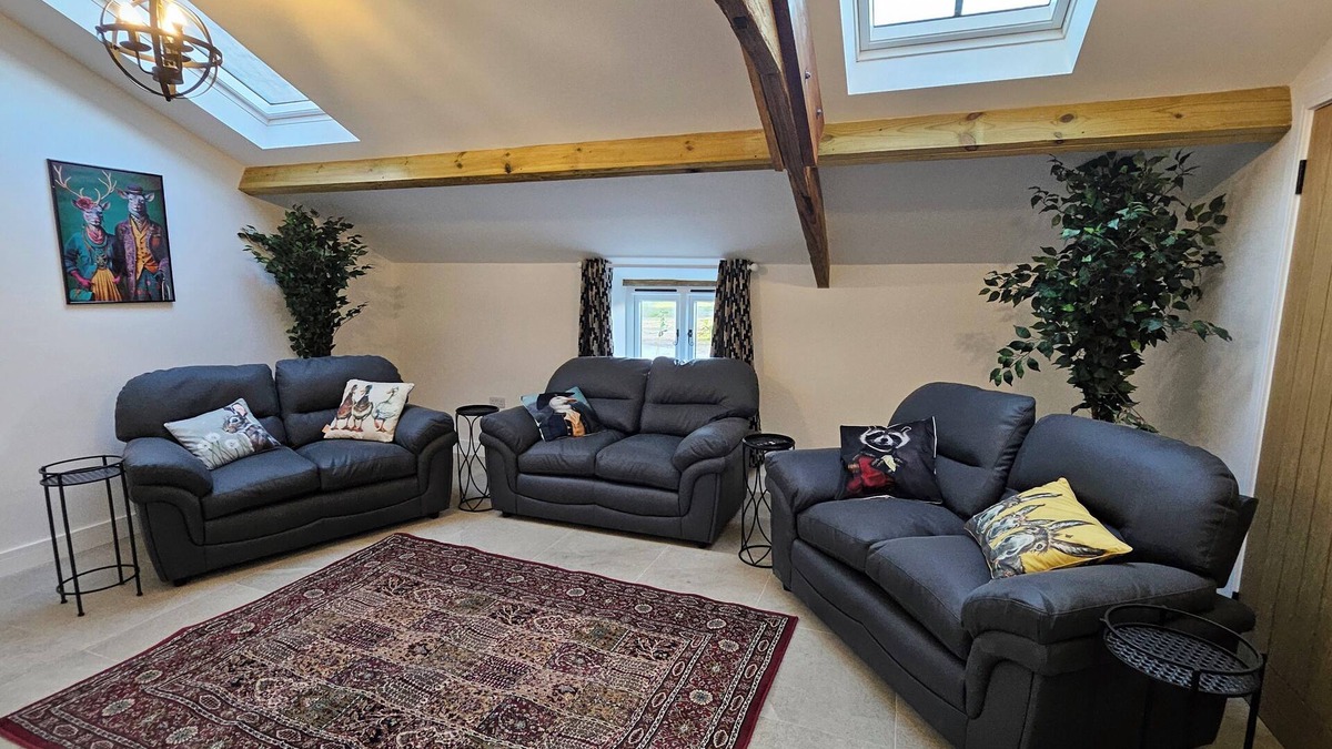 Fiddington House | Rural Escape and dog friendly