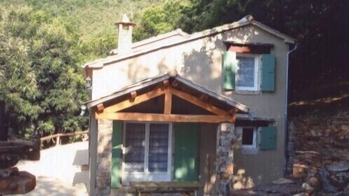 Saint-Melany House | Rural Gite Les Chataigniers in southerner Ardeche