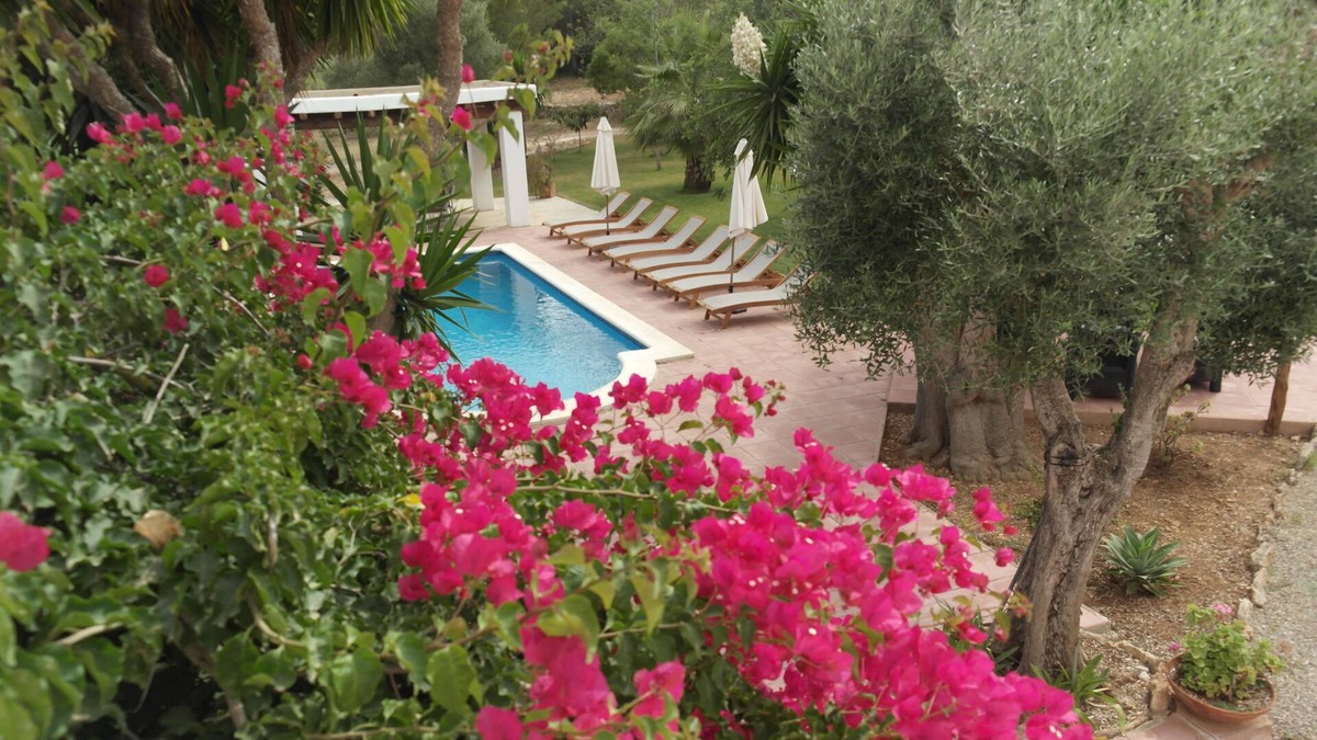 Sant Llorenc de Balafia Cottage | RURAL HOUSE IN FULL NATURE. IDEAL FAMILIES. PRIVATE POOL. FREE WIF
