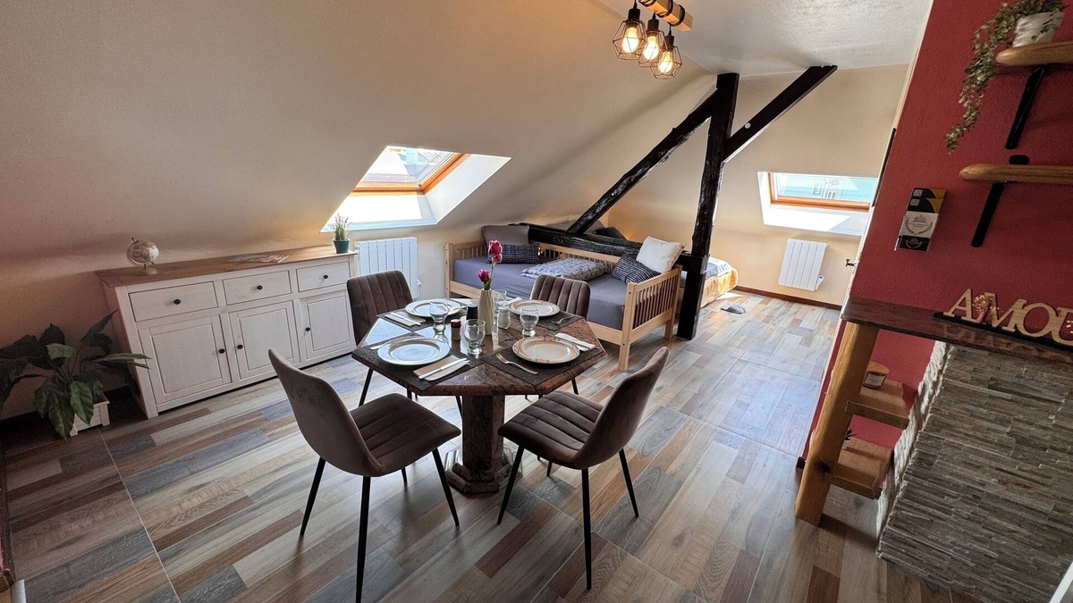 Puttelange-aux-Lacs Apartment | Rural Heaven Apartment