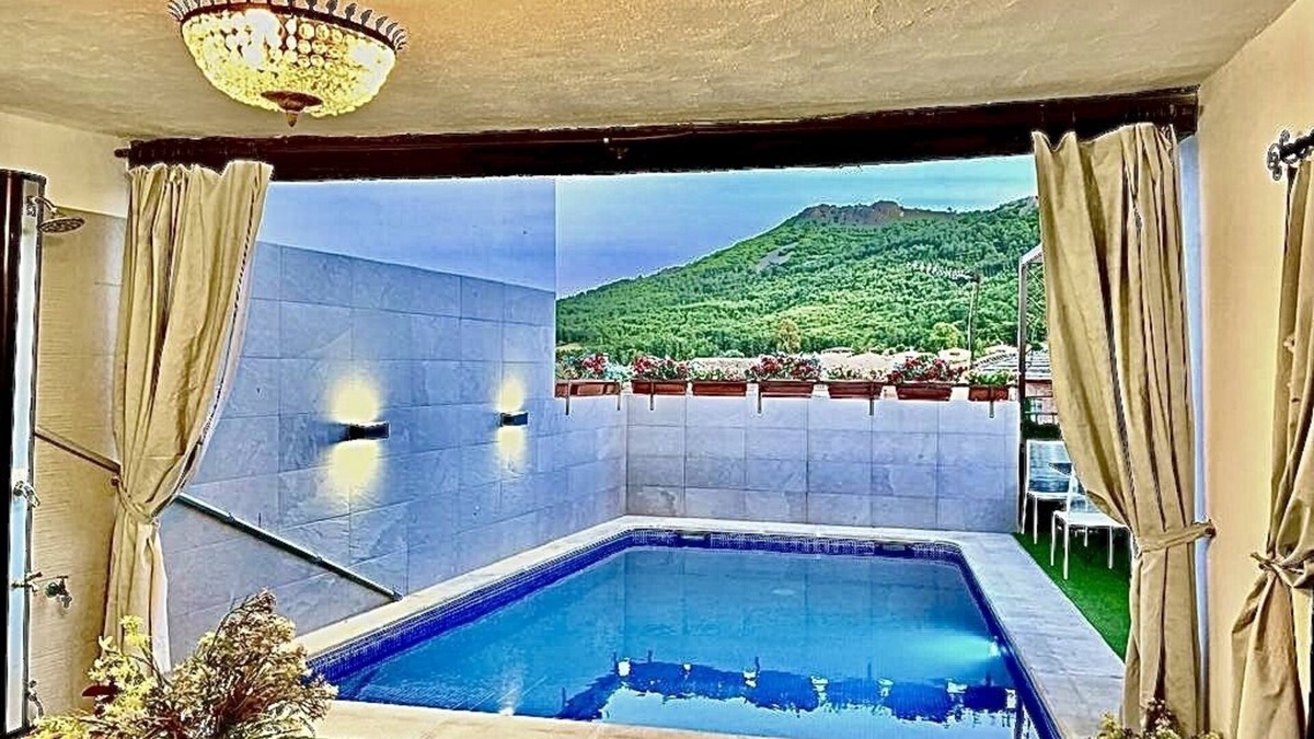 Puerto de San Vicente Cottage | RURAL HOUSE OF PUERTO DE SAN VICENTE IN TOLEDO