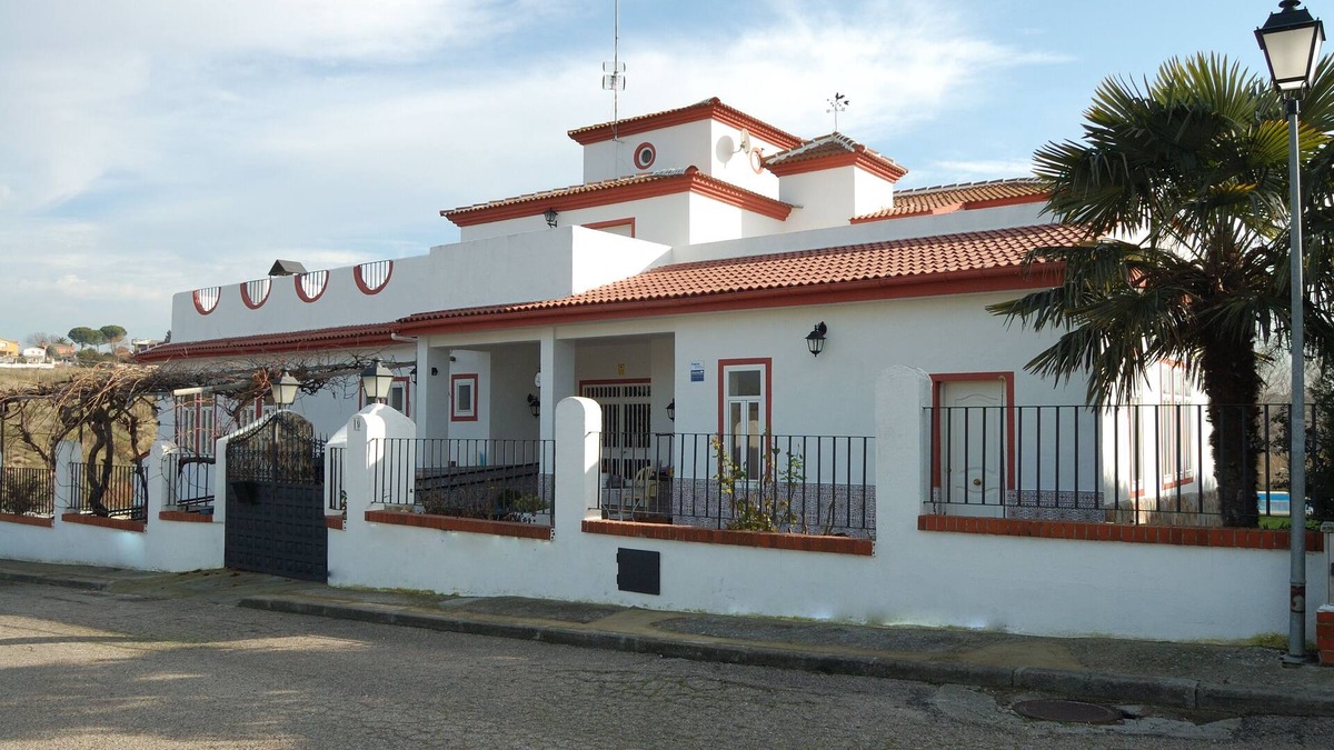 El Viso de San Juan Cottage | Rural House Jardin del Arroyo.