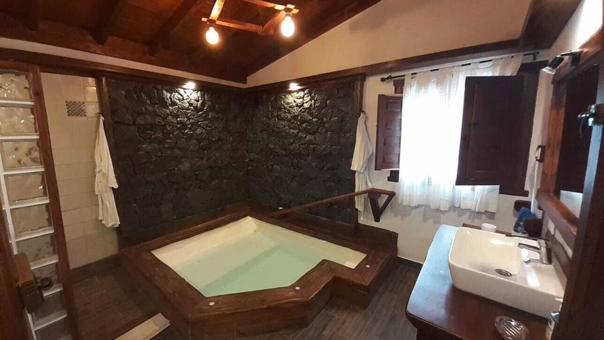 Icod de los Vinos House | RURAL HOUSE ROMANCE RELAX