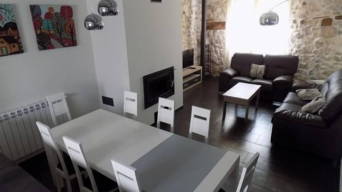 Tejada Cottage | Rural House Fuentevieja de Tejada for 11 people