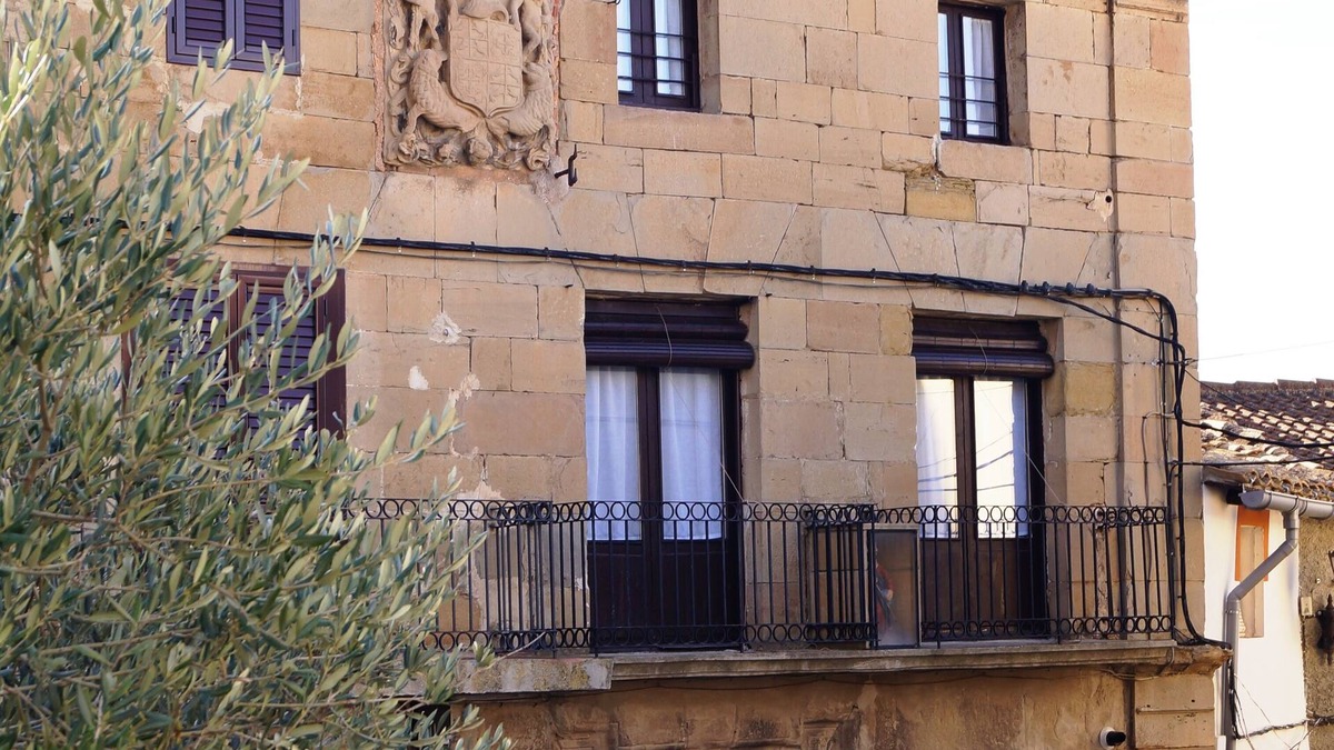 Larraga Cottage | Rural house (full rental) El Carolino for 4 people + two extra beds