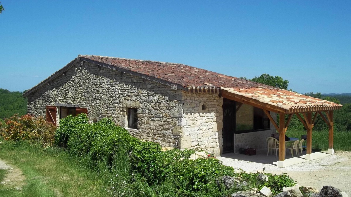 Thezac House | Rural house, on Natura 2000 classified site, 2 bedrooms, 5 people