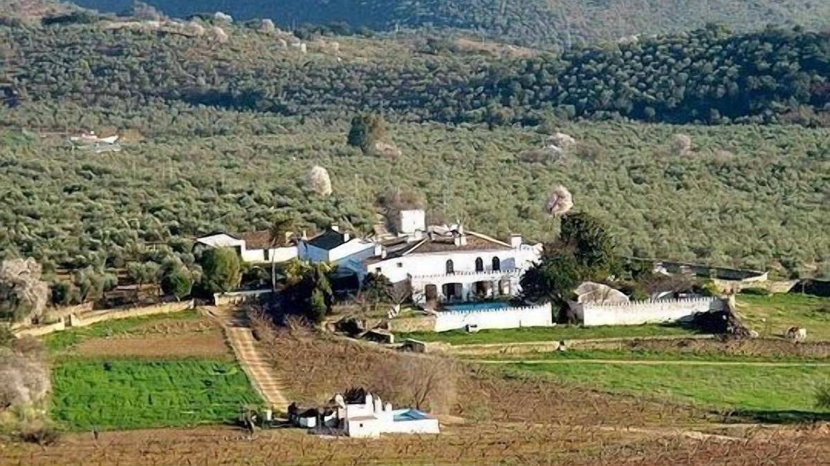 Guadalcanal Cottage | Rural house (rental entire) Hacienda La Florida for 7 people