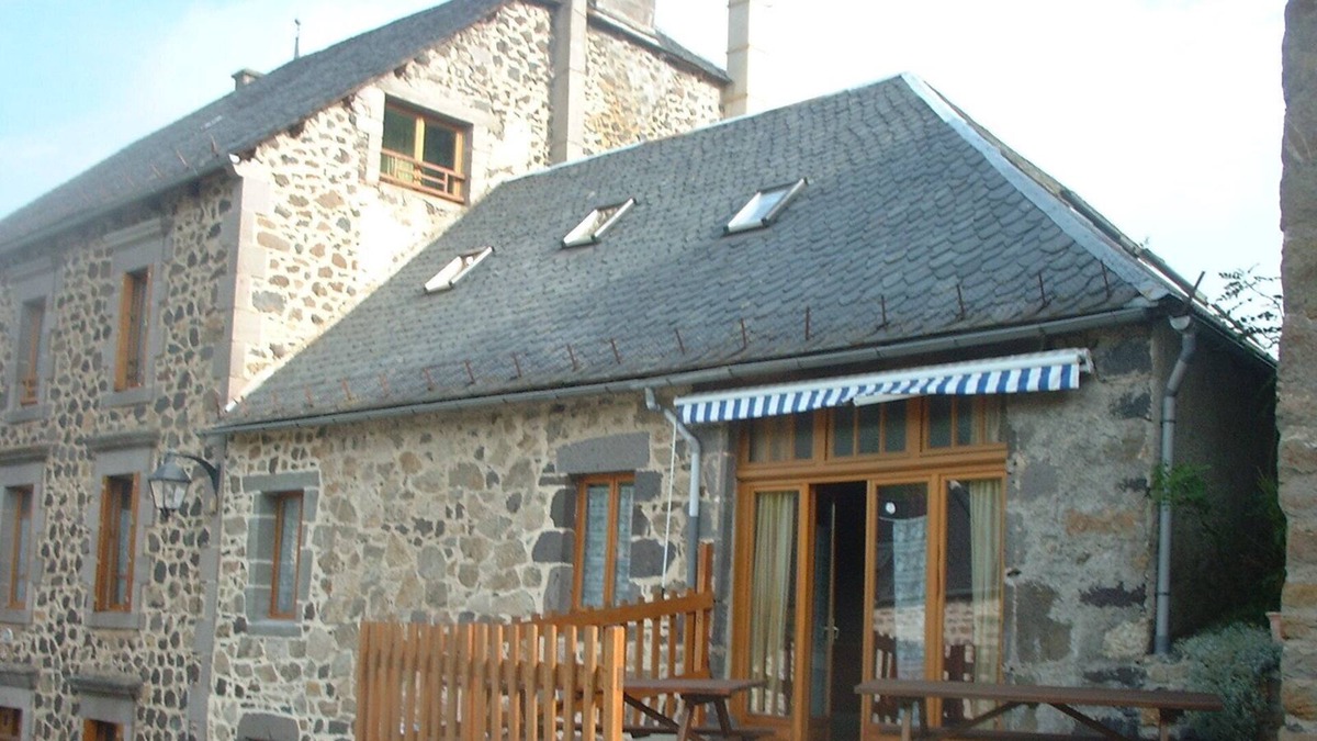 Peyrusse Apartment | Rural lodging 12 people