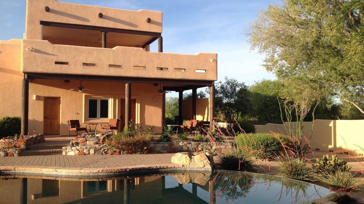 Pinnacle Peak Cottage | Rural, Quiet and Private Casita with View Deck