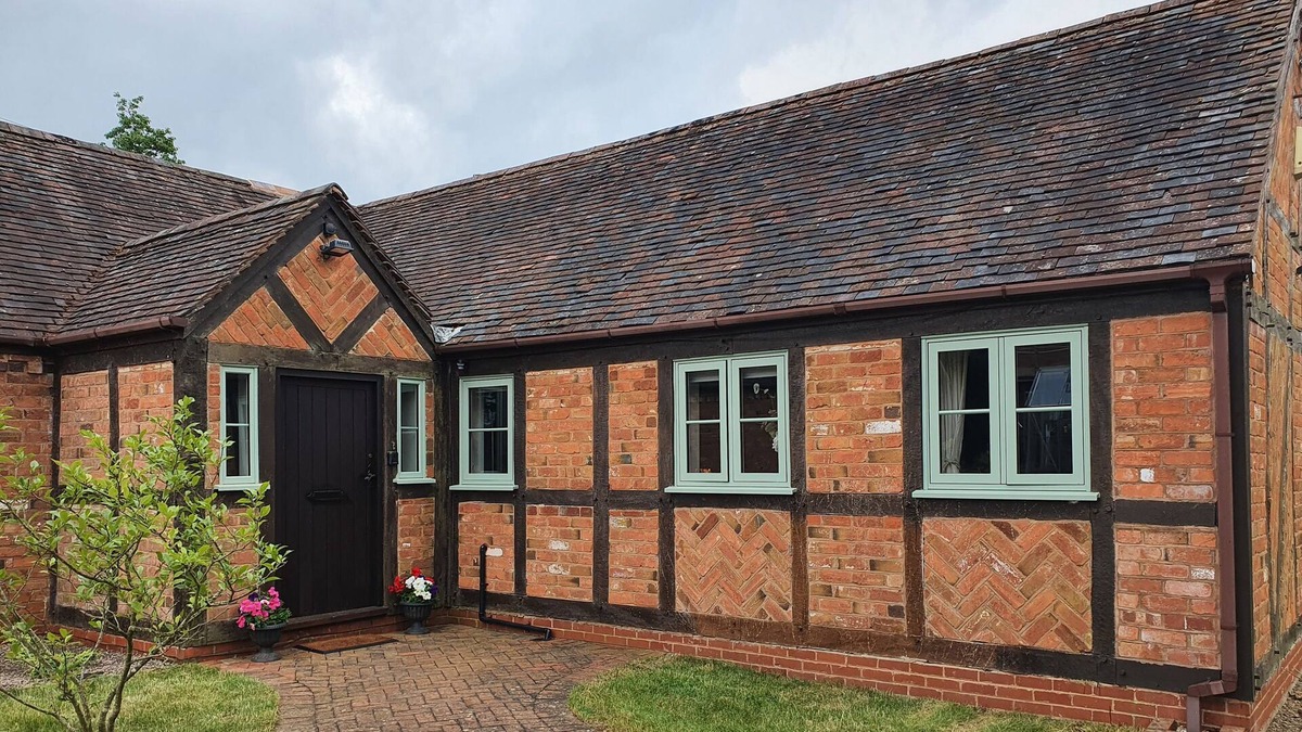 Hanbury Other | Rural Self Catering Retreat, Family Sized With Garden and Patio Area