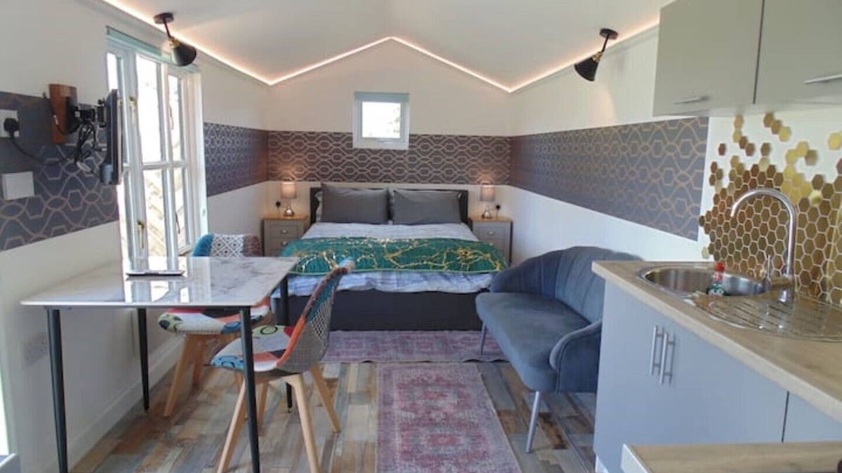 Bury St Edmunds Cabin | Rural Solitary Cabin with deck. In wildflower Meadow. Overlooking nature reserve