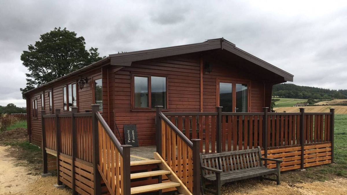 Staddlebridge Cabin | Rural Wooden Lodge next to working farm in North Yorkshire