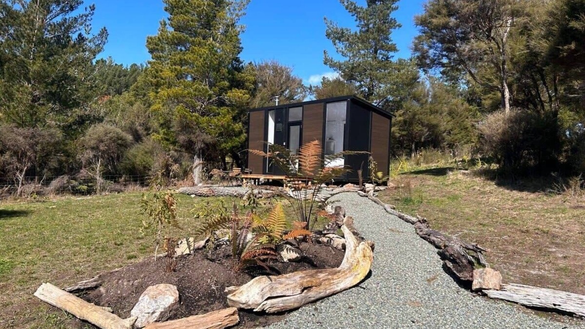 Golden Bay House | Ruru Tiny House by Tiny Away