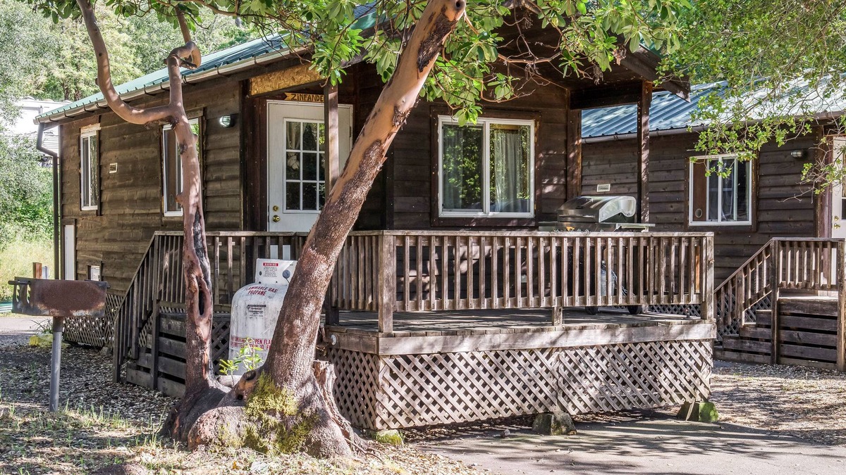 Cloverdale RV Rental | Russian River RV Campground