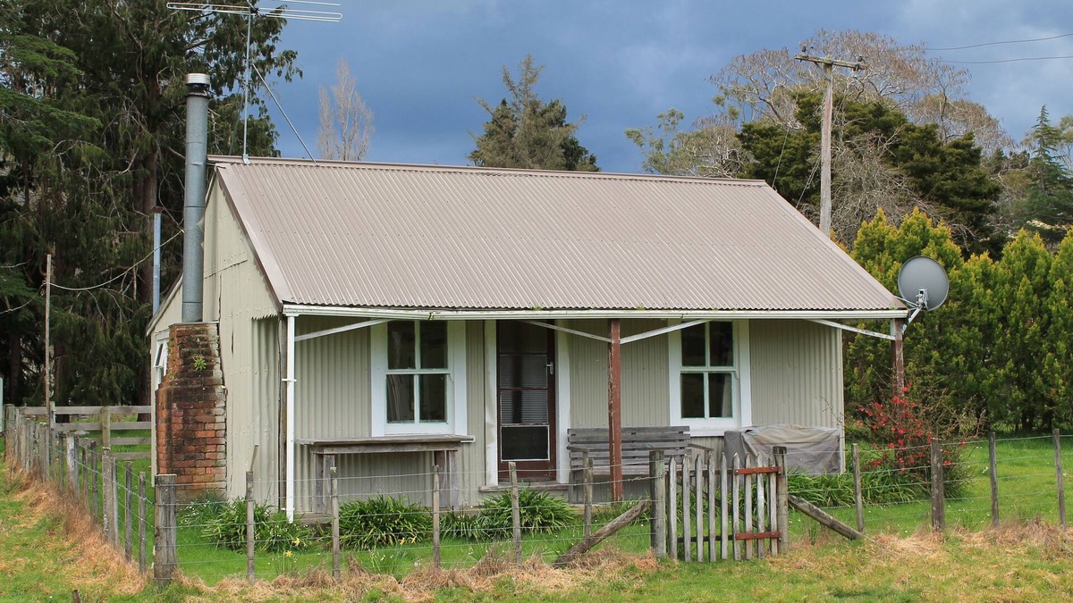 Wairarapa Other | Rustic 1800's cottage set on a sheep and beef farm