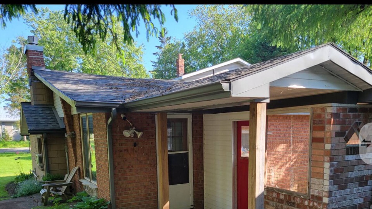 St. Williams House | Rustic 2 bedroom home with indoor fireplace.