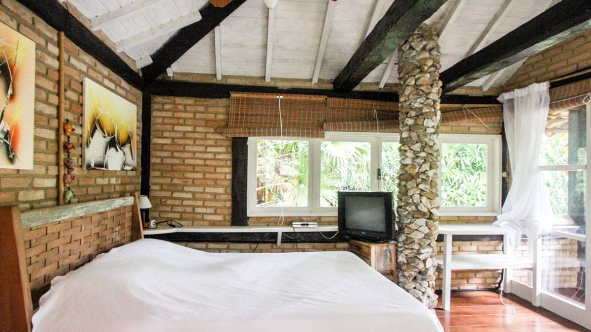 Barra do Sahy House | Rustic and charming house on the hill of Sahy