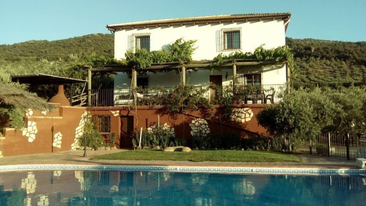 Carcabuey Cottage | RUSTIC AND ORIGINAL BED & WIFI