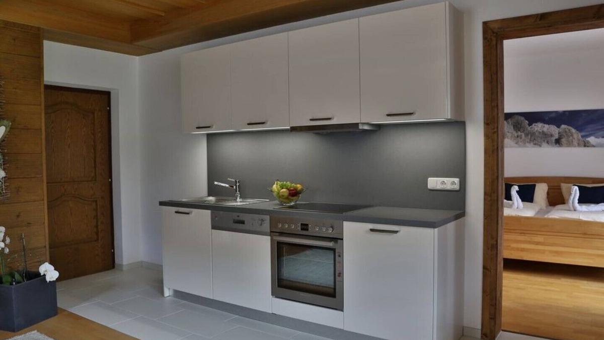 Abfaltersbach Apartment | Rustic apartment in the Dolomites