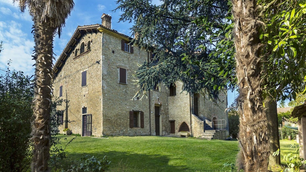Modigliana House | Rustic apartment with swimming pool