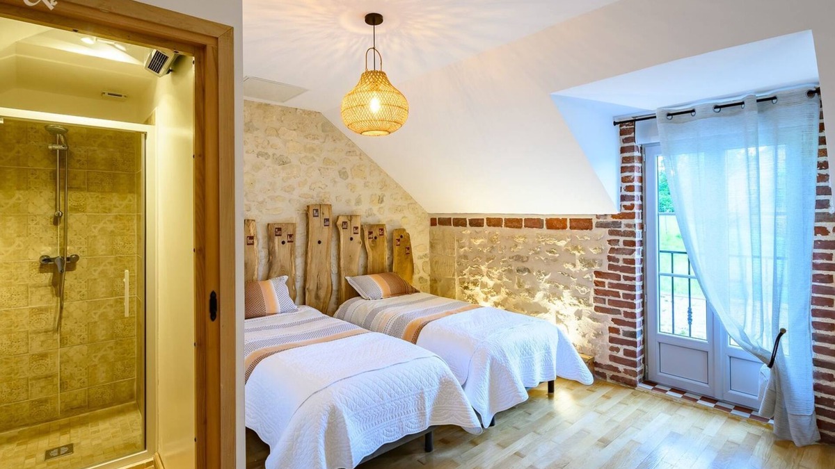 Vauxaillon House | Rustic barn in the countryside. Perfect for recharging your batteries!