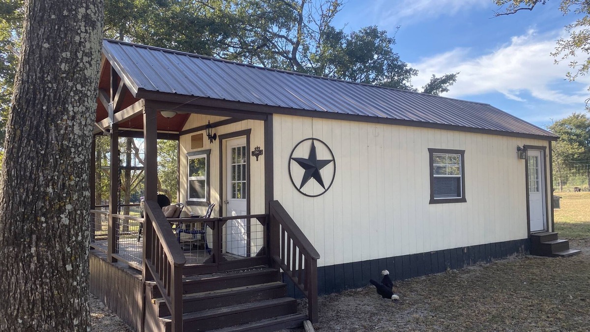 Centerville Cabin | Rustic Cabin at the Rockn Rowdy Ranch in Centerville, Texas