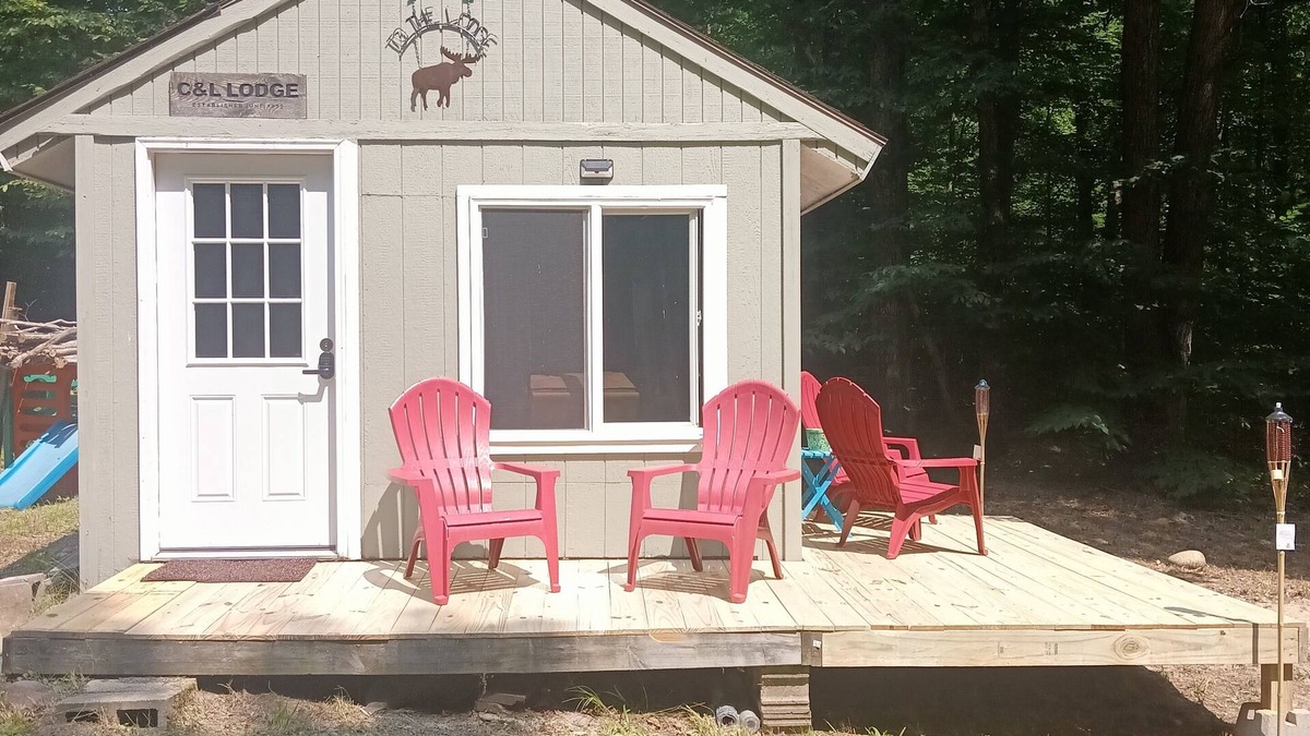 Frederic Cabin | Rustic Cabin on 10 secluded acres