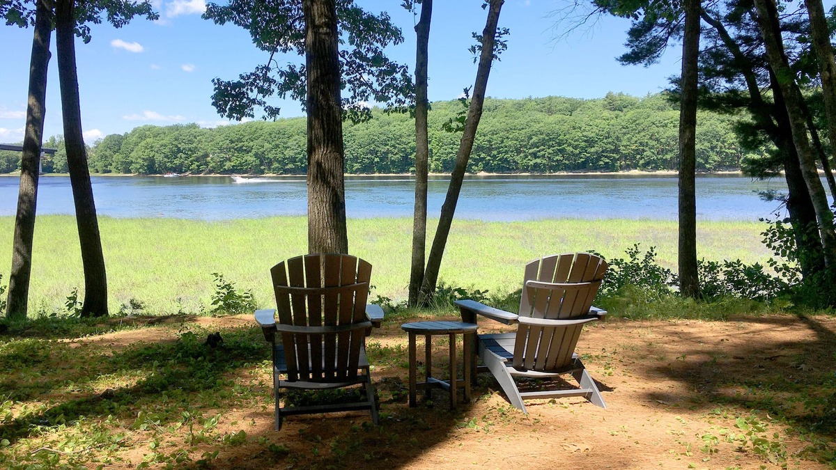 Dresden Cabin | Rustic cabin with a water view. Kayaks provided, riverside nature trail.