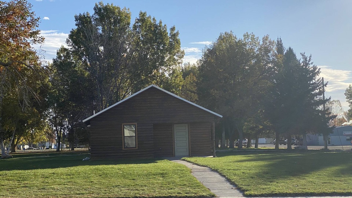 Burlington Cabin | Rustic cabin with Fiber internet