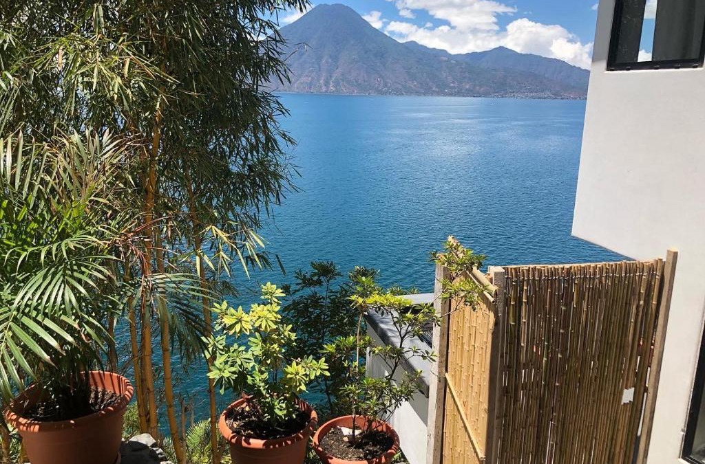 Jaibalito Apartment | Rustic Charm Cliffside Retreat