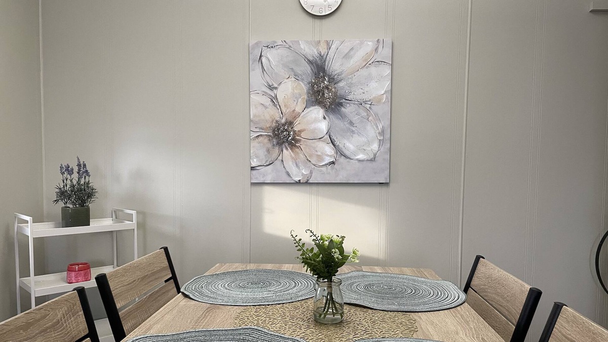 Swan River House | Rustic Charmer , your perfect home away from home